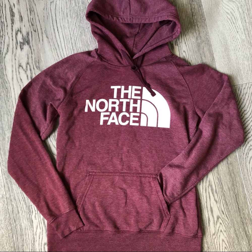 The North Face Women’s Half Dome Pullover Hoodie